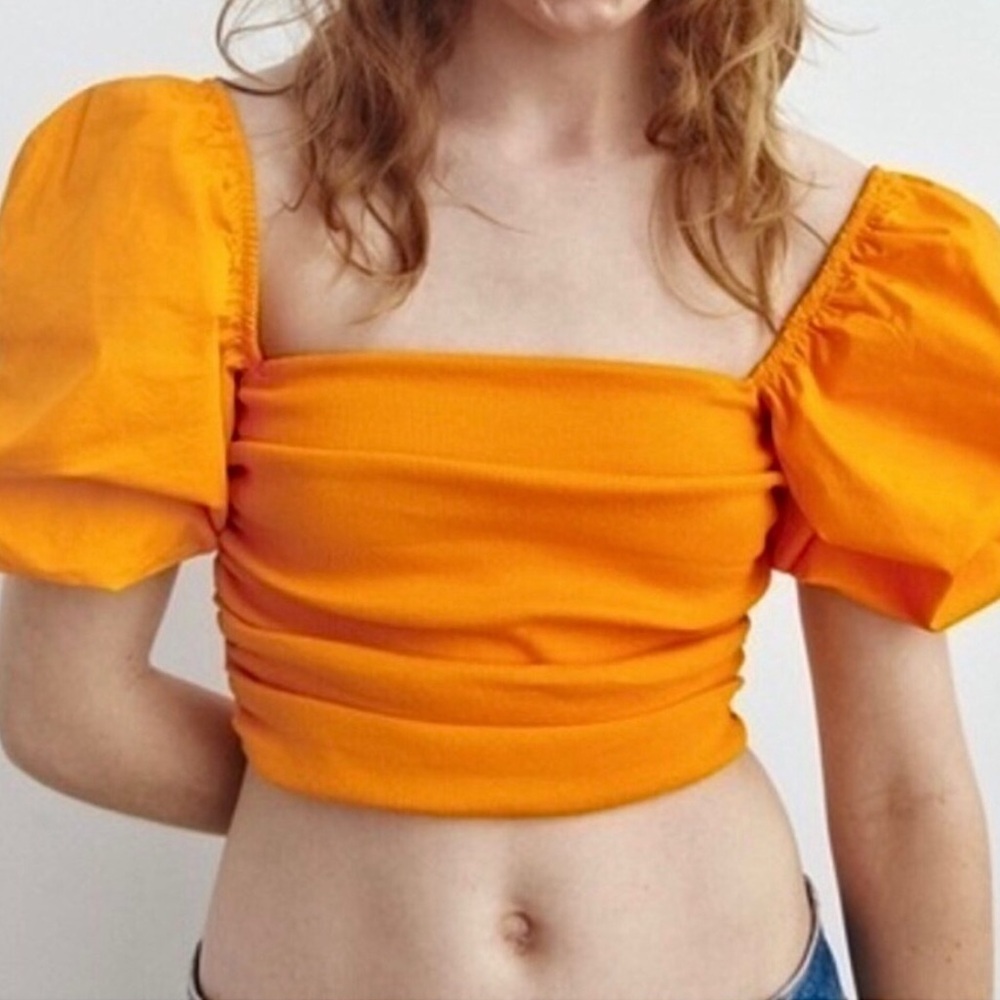 ZARA RIBBED PUFFER SLEEVE CROP TOP